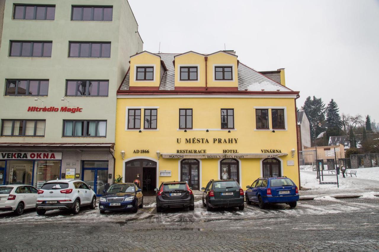 Hotel U Mesta Prahy Наход Экстерьер фото