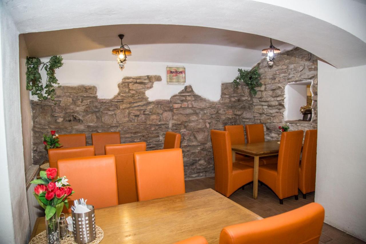 Hotel U Mesta Prahy Наход Экстерьер фото